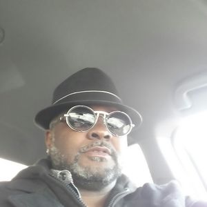 Meet your Posher, Derek